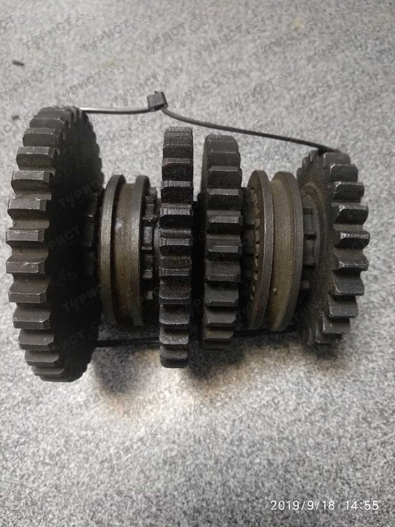 ШЕСТЕРНИ ВТОРИЧНОГО ВАЛА ДНЕПР В СБОРЕ